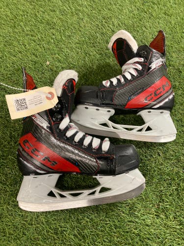 CCM JetSpeed FT6 Pro Hockey Skates | Size Y13