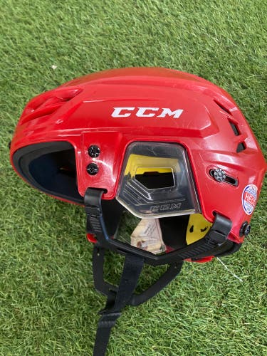 CCM Tacks 210 Helmet | Small