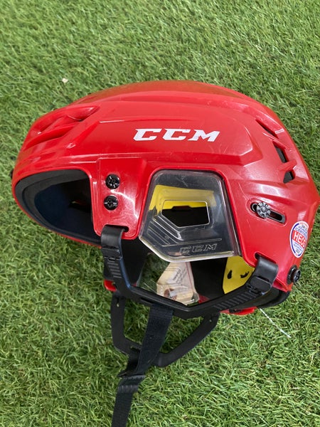 CCM Tacks 210 Helmet | Small