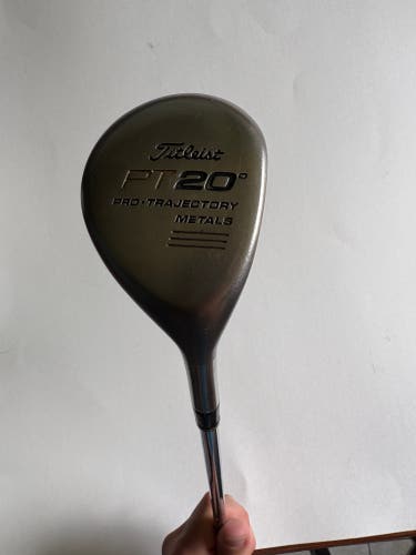 Men's Titleist Right Handed Fairway Wood Regular Flex 5 Wood (Used)