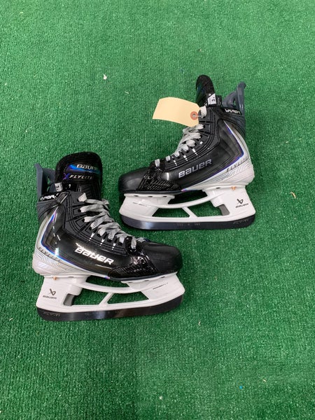 Bauer Vapor Flylite Hockey Skates | Size 3.5