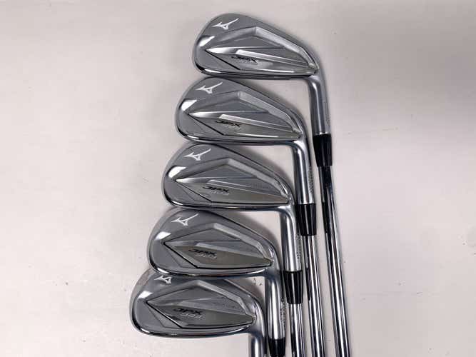 Mizuno JPX 923 Forged Iron Set 5-PW Dynamic Gold S300 105g Stiff RH No 8 iron