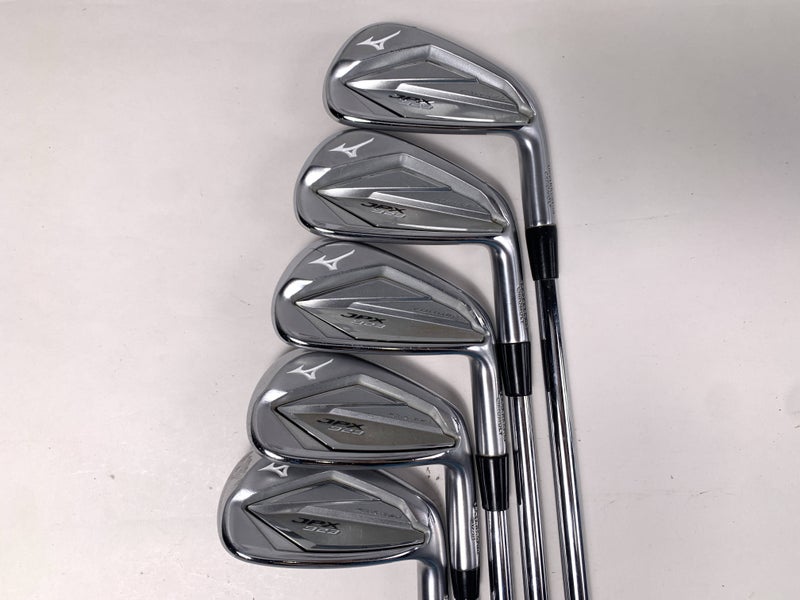 Mizuno JPX 923 Forged Iron Set 5-PW Dynamic Gold S300 105g Stiff RH No 8 iron