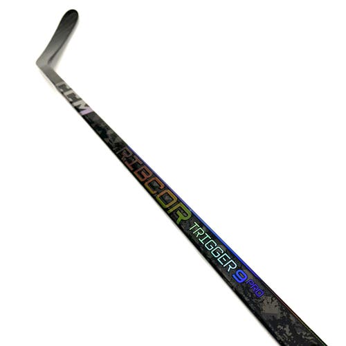 CCM Jetspeed FT7 Pro (Dressed Trigger 9 Pro) RH 90 Flex P28M - RH1269