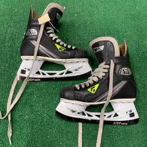 Graf Supra 625 Hockey Skates | Size 6.5 (Narrow)
