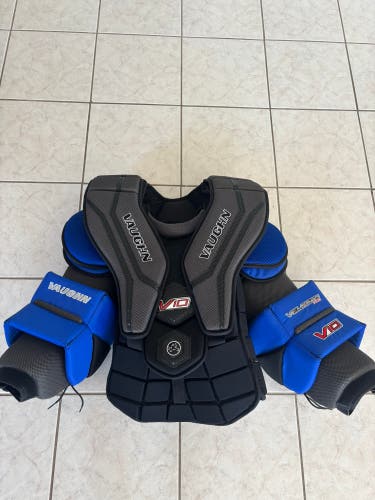 Senior Small 2023 Vaughn V10 Goalie Chest Protector (New)