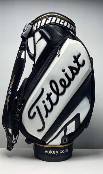 Titleist Vokey Design Staff Bag Black Gold 6-Way Divide