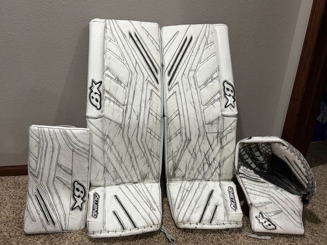 34" Brian's Gnetik V Goalie Leg Pads (Used)