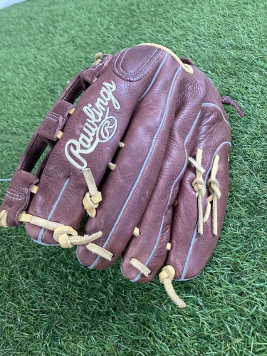 Adult Rawlings Sandlot RH Softball Glove 14" (Used)