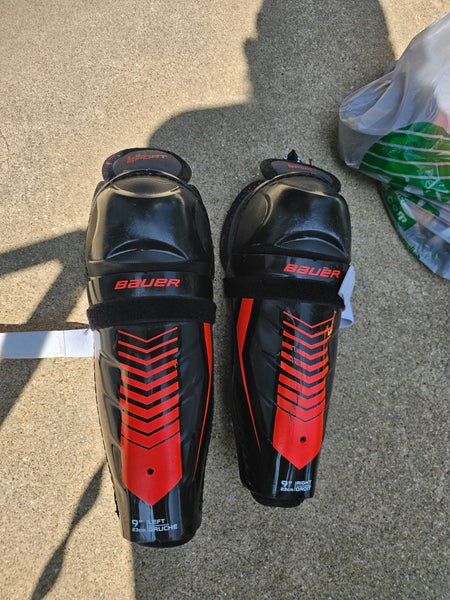 Youth Bauer Lil Sport 9" Shin Pads (Used)