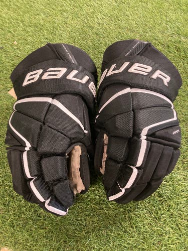 15" Bauer Vapor 3X Pro Gloves