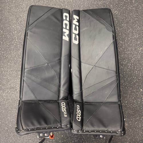 32"+1 CCM Axis 2.9 Goalie Leg Pads