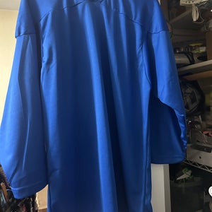 (New) small men’s practice jersey new no tags
