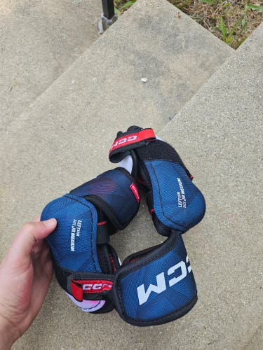 Junior Medium CCM Next Elbow Pads (Used)