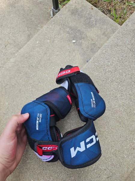 Junior Medium CCM Next Elbow Pads (Used)