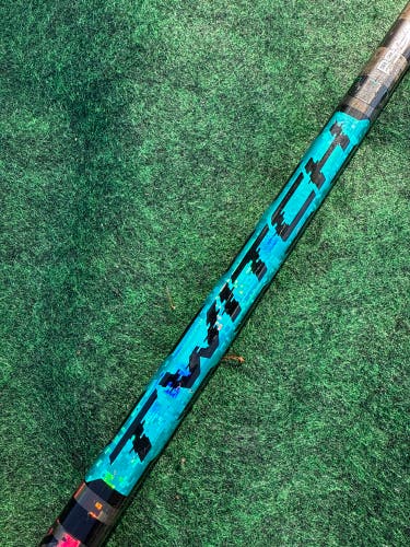 Junior Bauer Twitch Hockey Stick Right Handed P92 (Used) | 40 Flex