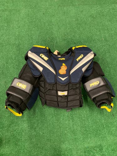 Mark Hockey Pro One Chest Protector | Senior Medium