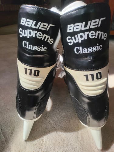 Bauer Supreme Classic Hockey Skates Regular Width Pro Stock 9 (Used)