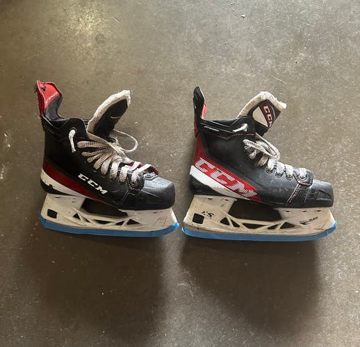 CCM JetSpeed FT4 Hockey Skates Regular Width Size 3 (Used)