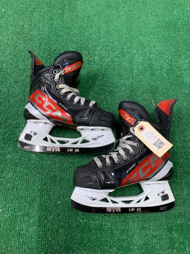 CCM JetSpeed FT6 Pro Hockey Skates | Size 2.5