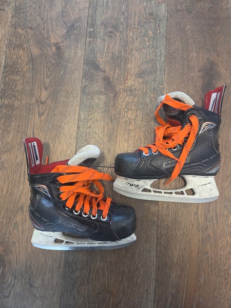 Bauer Vapor X500 Hockey Skates Regular Width 12 (Used)