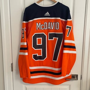 Authentic Adidas Edmonton Oilers Connor McDavid Jersey Size 50 Medium