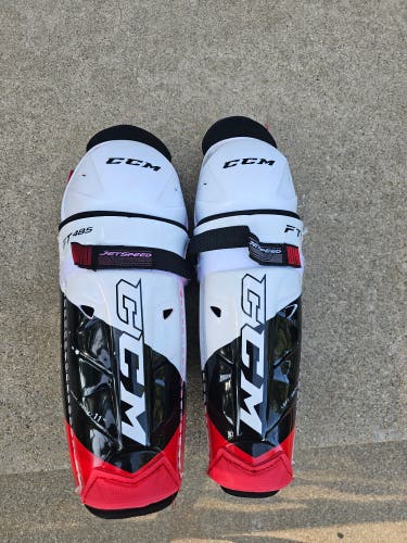 Junior CCM Jetspeed FT485 11" Shin Pads (Used)