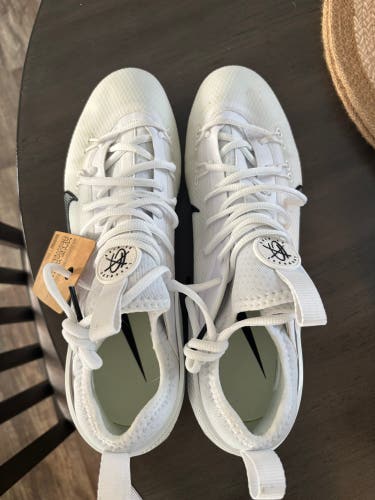White Men's Size M 11.5 (W 12.5) Adult Nike Huarache Low Top (New)