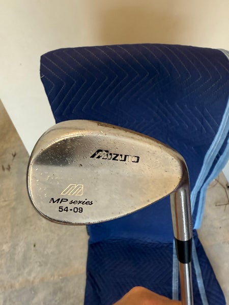 Men's Mizuno MP Series Right Handed Wedge Wedge Flex 54 Degree Steel Shaft (Used)