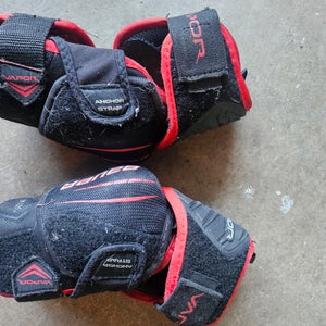 Used Bauer Vapor 1X lite junior medium elbow pads