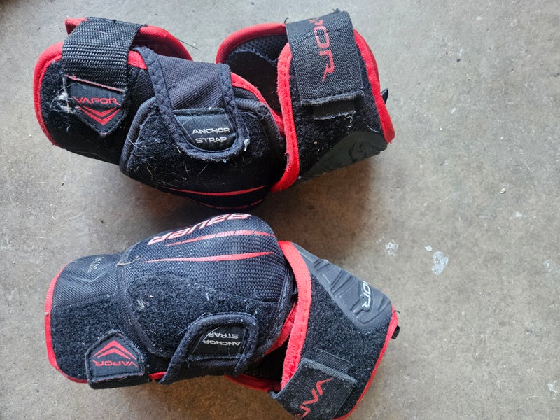 Used Bauer Vapor 1X lite junior medium elbow pads