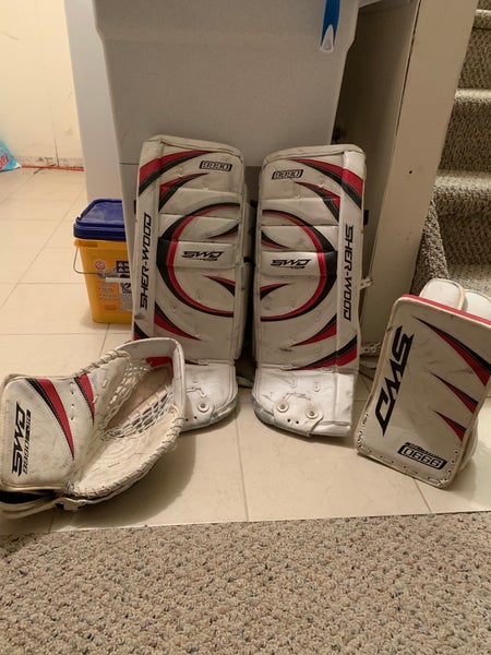 24" Sher-Wood Regular Goalie Full Set (Used)