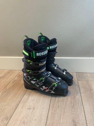 Mondo 28 & 28.5 Unisex Rossignol All Mountain Ski Boots Soft Flex (Used)