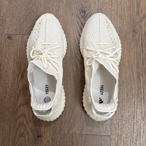 Yeezy boost 350 V2 Bone