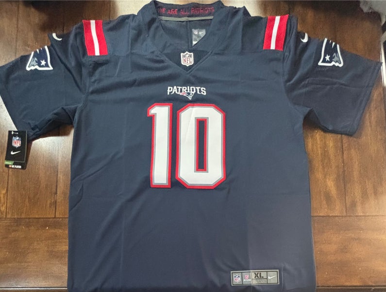 New England Patriots Drake Maye Jersey Stitched Adult XL NWT