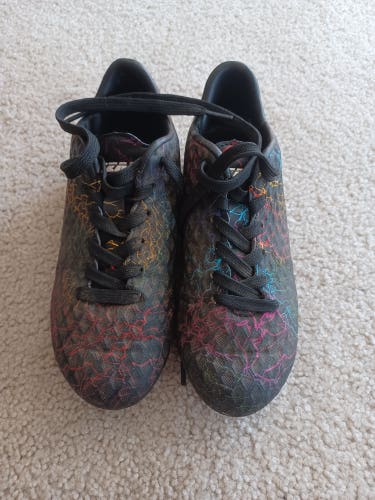 Colorful Unisex 1Y (Big Kids / Youth) Vizari Zodiac Molded Cleats (Used)