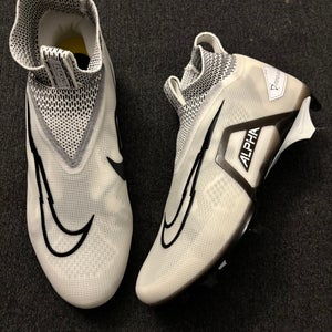 Men's Size M 12.5 (W 13.5) Nike Alpha Menace Elite 3 Low Top Molded Cleats (New)