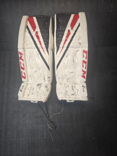 28" CCM Eflex 4.5 Goalie Leg Pads (Used)