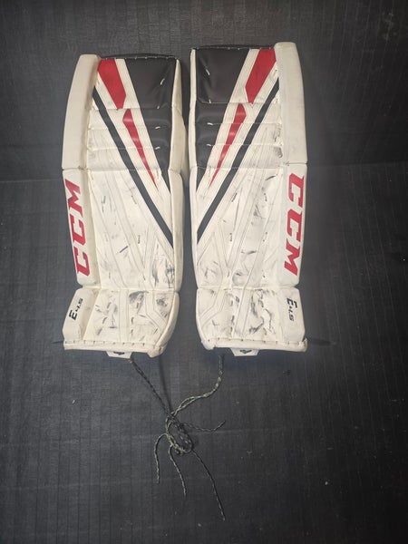 28" CCM Eflex 4.5 Goalie Leg Pads (Used)