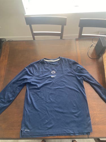 Penn State Hockey Blue Men's Large Nike Sweatshirt (New)