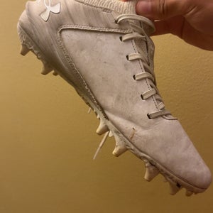 Unisex Size M 10.0 (W 11.0) Under Armour Blur Low Top Molded Cleats (Used)
