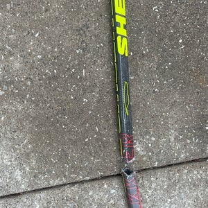 *broken* Senior Sher-Wood Rekker Legend 2 Right Handed Hockey Stick P92 (Used)