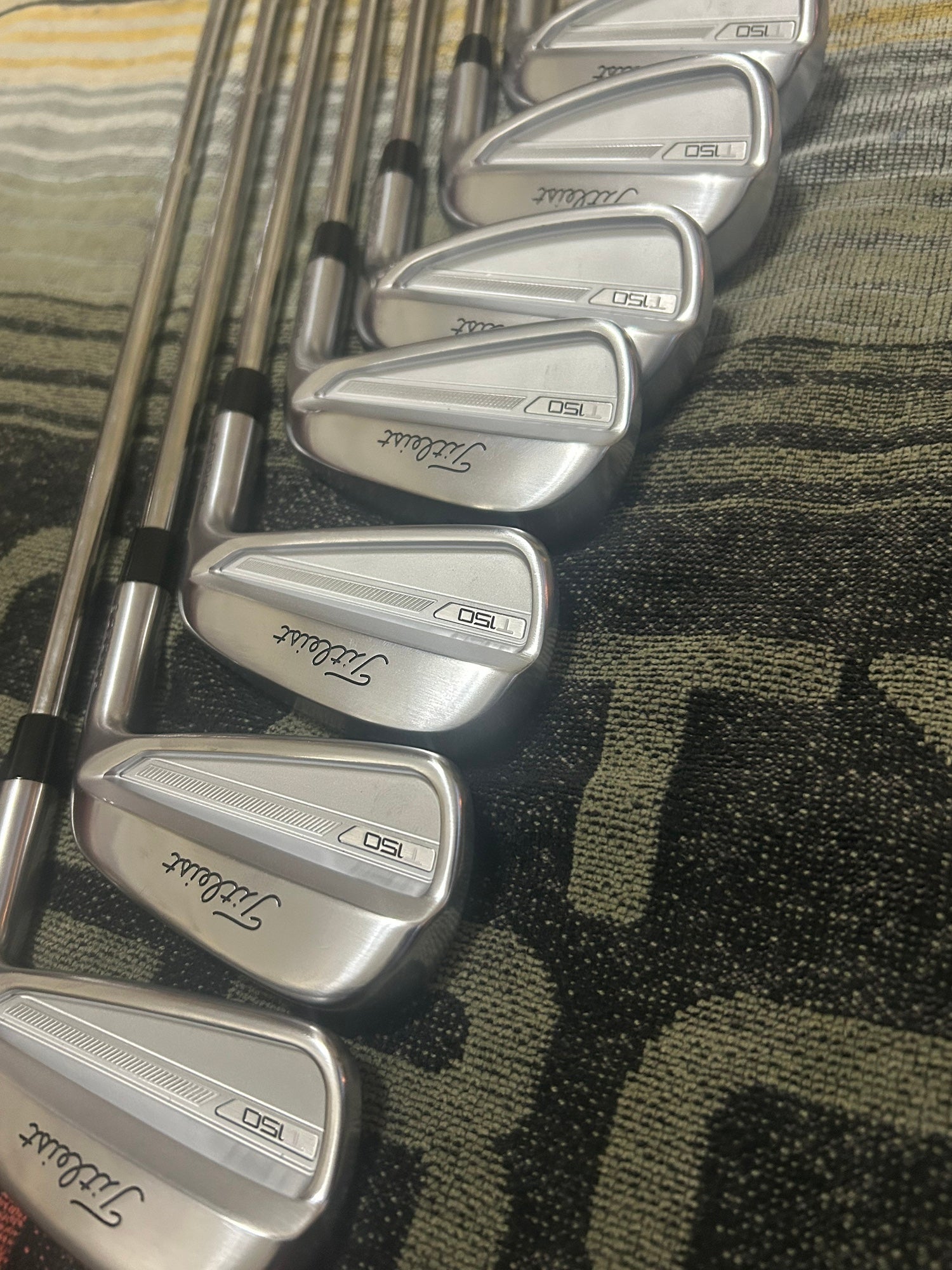 Set De Fers Titleist T150 2023 – 4-PW, Flex Rigide, Révisé, Grade C, Droitier