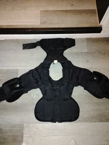Large Sher-Wood T90 Goalie Chest Protector (Used)