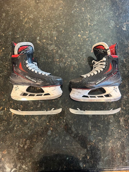 Bauer Vapor 3X Pro Hockey Skates Regular Width Size 3 (Used) w/ extra steel