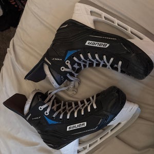 Bauer Vapor VOLT Hockey Skates 8 (Used)