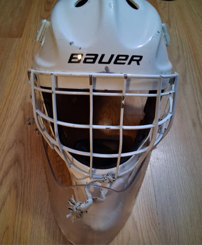 2019 Fit 2 Senior Medium Bauer NME IX Goalie Mask (Used)