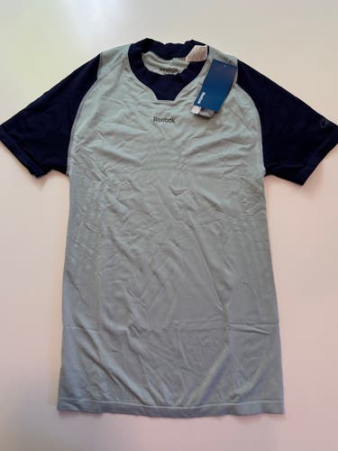 Reebok PLAYDRY T7002 Hockey Compression Base Layer - Adult Medium - NEW with Retail Tags