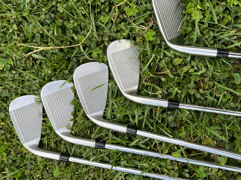 PXG 0211 XCOR2 Chrome Right Handed Iron Set Stiff Flex (8 Clubs) #4 - #9, PW, GW Steel Shaft (Used)