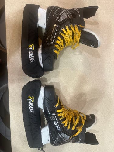 CCM Super Tacks AS3 Pro Hockey Skates 9.5 (Used)